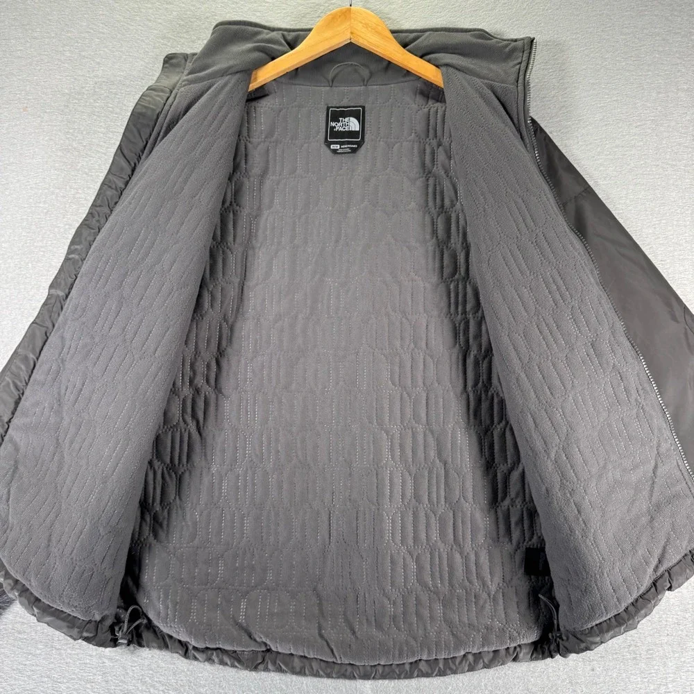 The North Face Jacket Mens M Full‎ Zip Fleece Lined Gray Lightweight Coat